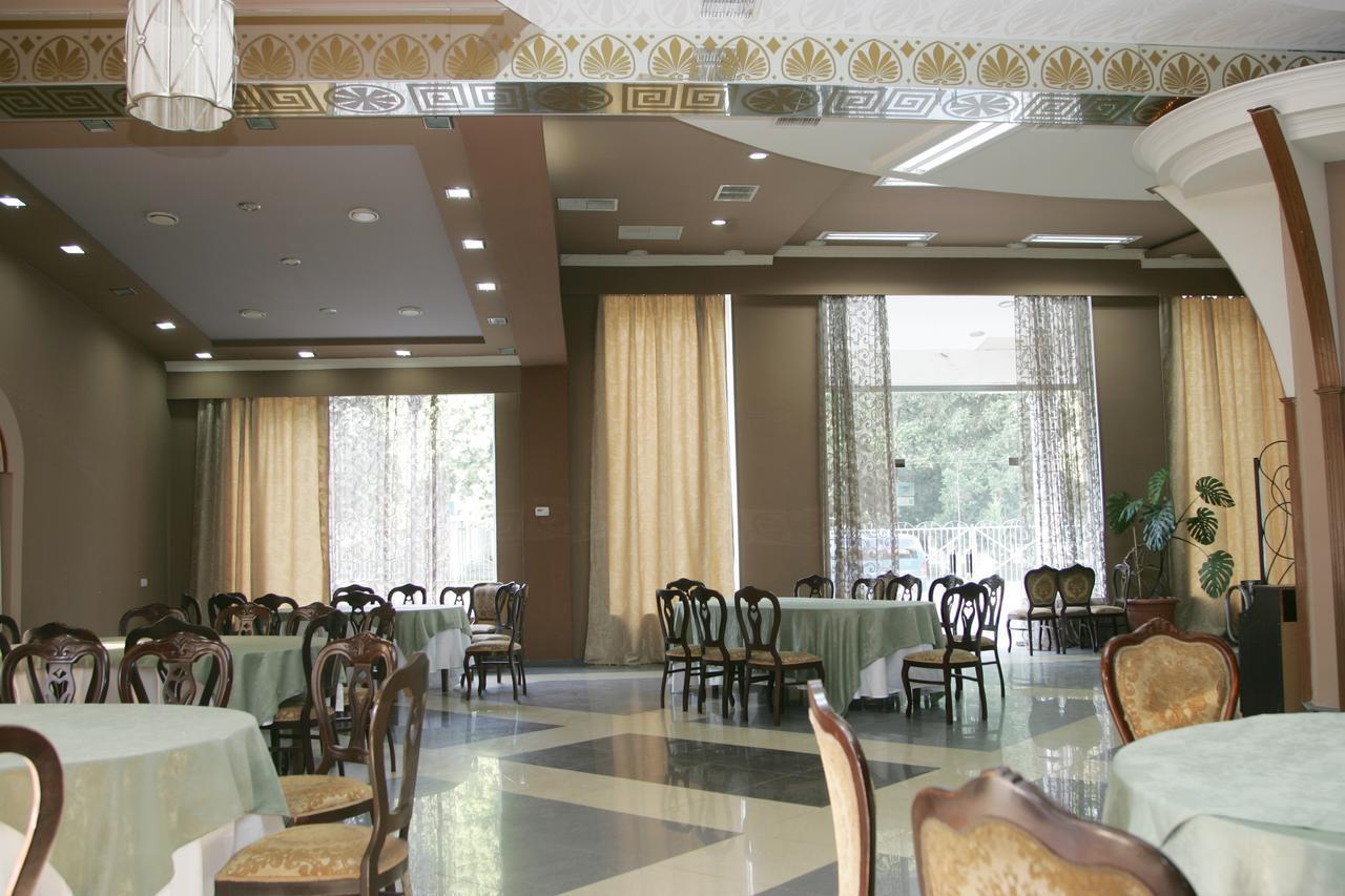 Eleon Hotel Kutaisi Eksteriør billede