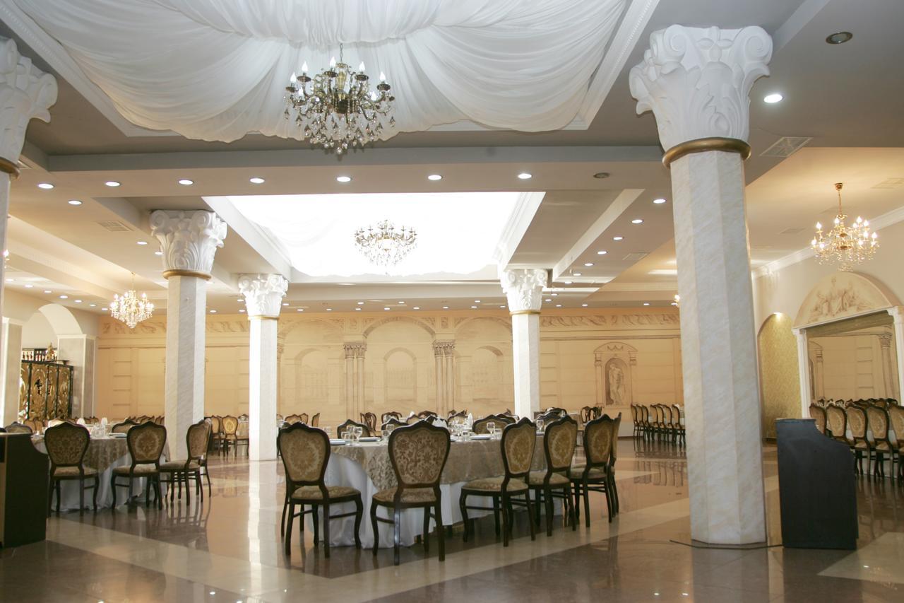 Eleon Hotel Kutaisi Eksteriør billede