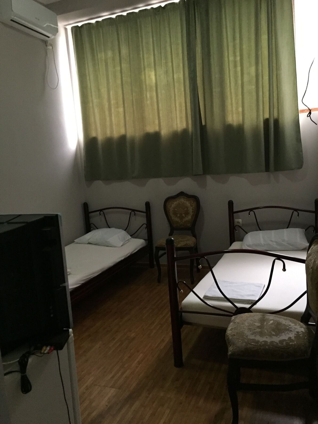 Eleon Hotel Kutaisi Eksteriør billede
